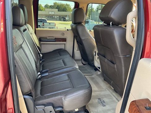 Used 2015 Ford F250 King Ranch w/ FX4 Off-Road Package AWD/4WD image 30