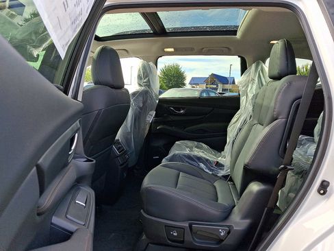 New 2025 Subaru Ascent Bronze Edition image 5