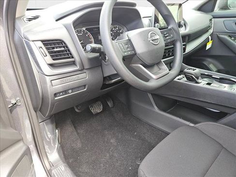 New 2026 Nissan Rogue S image 3