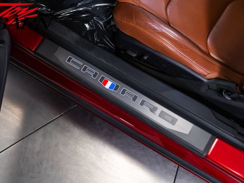 Used 2016 Chevrolet Camaro SS RWD image 23