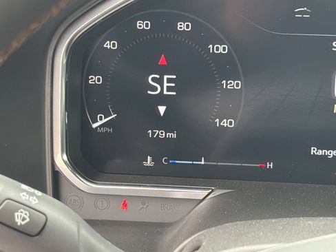 New 2026 GMC Sierra 1500 AT4 w/ AT4 Premium Package AWD/4WD image 18