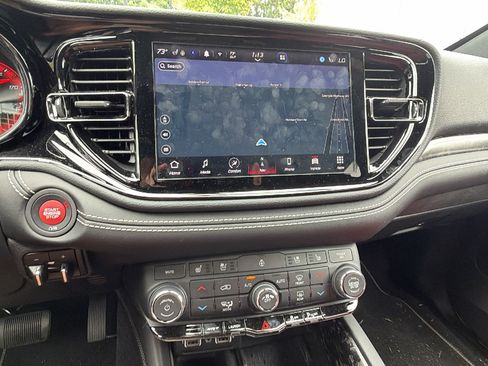 Used 2026 Dodge Durango SRT Hellcat w/ Trailer Tow Group IV AWD/4WD image 35