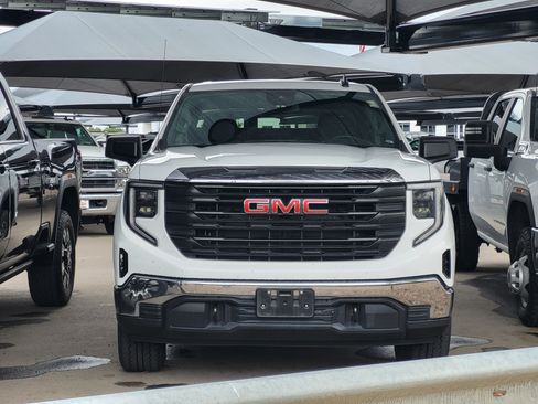 Used 2025 GMC Sierra 1500 Pro w/ Pro Value Package AWD/4WD image 2