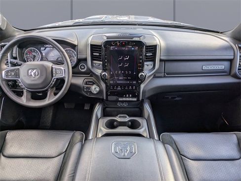 Used 2025 RAM 1500 Laramie image 15
