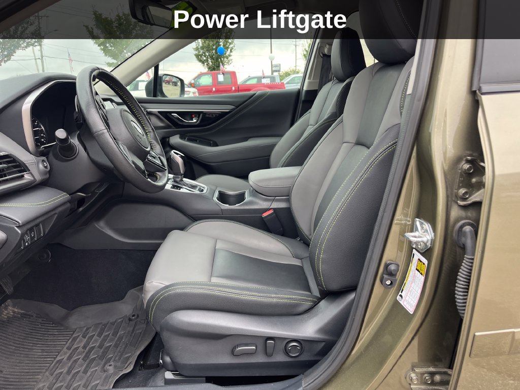 Used 2025 Subaru Outback Onyx Edition AWD/4WD image 12