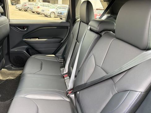 Used 2026 Subaru Forester Limited AWD/4WD image 23
