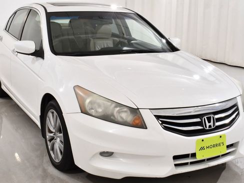 Used 2011 Honda Accord EX-L image 4