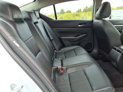 Certified 2024 Nissan Altima 2.5 SR w/ SR Premium Package AWD/4WD image 12