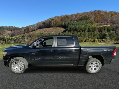 Used 2021 RAM 1500 Big Horn image 4