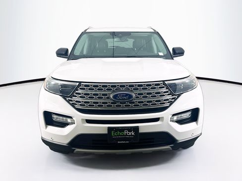 Used 2022 Ford Explorer Limited RWD image 2
