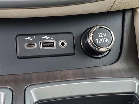 Certified 2024 Nissan Murano Platinum w/ Cargo Package image 27