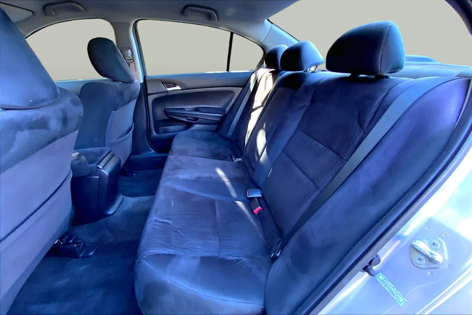 Used 2011 Honda Accord LX-P image 20
