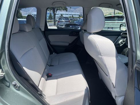 Used 2014 Subaru Forester 2.5i AWD/4WD image 25
