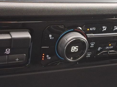 Certified 2024 Chevrolet Silverado 1500 RST image 25