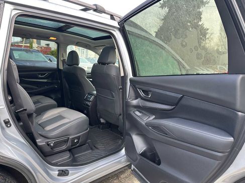 Used 2022 Subaru Ascent Onyx Edition image 13