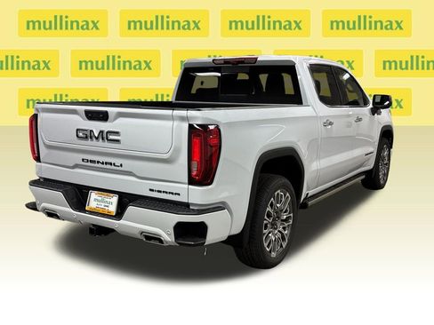 New 2026 GMC Sierra 1500 Denali Ultimate w/ LPO, Black Badging Package AWD/4WD image 16