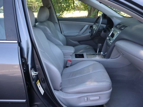 Used 2009 Toyota Camry Hybrid FWD image 22