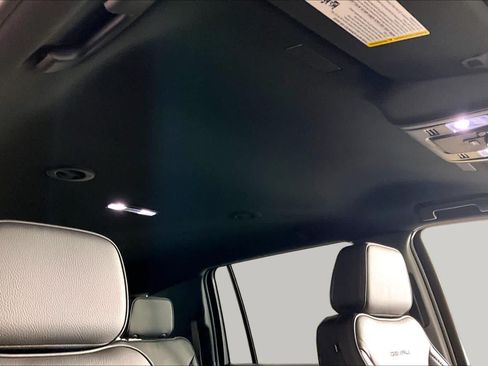 Used 2025 GMC Yukon XL Denali w/ LPO, Floor Liner Package AWD/4WD image 14