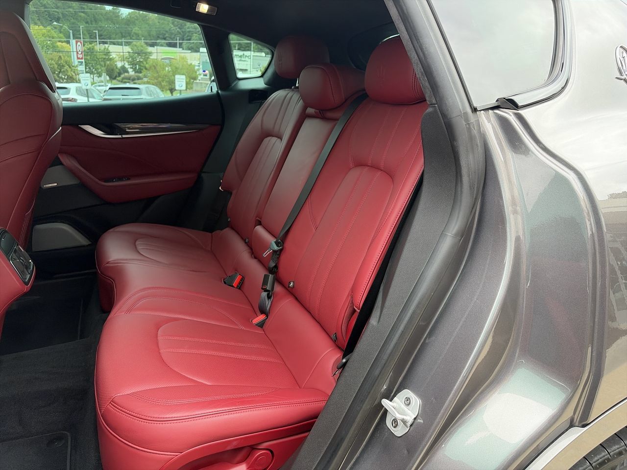 Used 2019 Maserati Levante GTS AWD/4WD image 30
