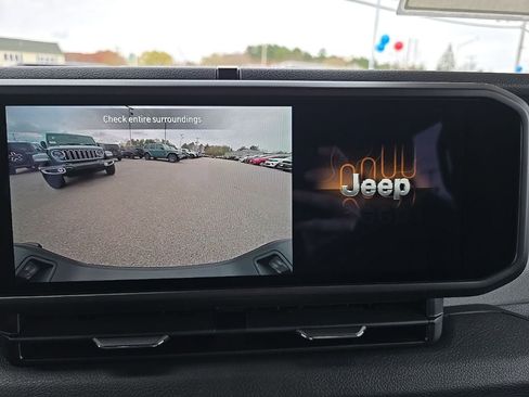 New 2026 Jeep Gladiator Sport image 29