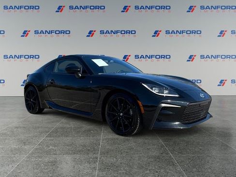 Used 2024 Toyota GR86 Premium image 7