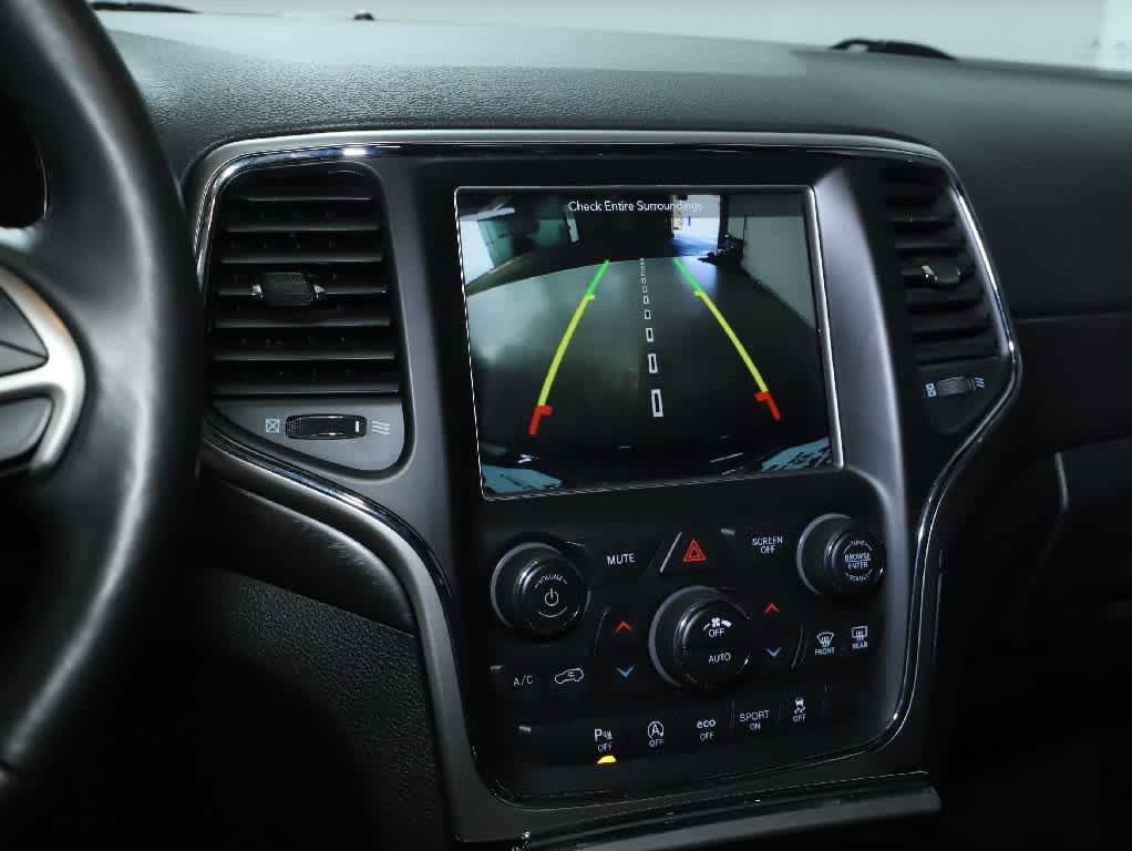 Used 2018 Jeep Grand Cherokee Altitude AWD/4WD image 28