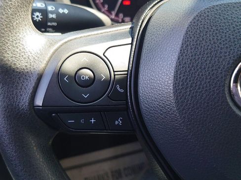 Used 2023 Toyota RAV4 XLE image 17