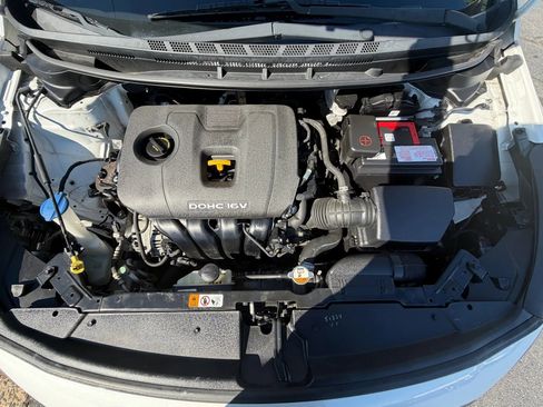 Used 2017 Kia Forte LX w/ LX Popular Package image 22