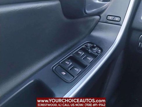 Used 2015 Volvo XC60 T6 w/ Proximity Package image 40