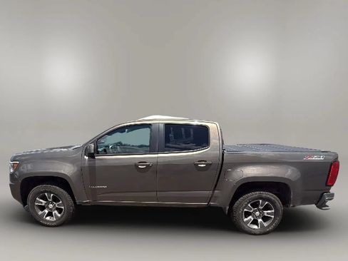 Used 2016 Chevrolet Colorado Z71 AWD/4WD image 2