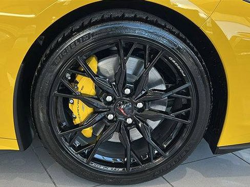 New 2025 Chevrolet Corvette Stingray Preferred Cpe w/ Z51 Performance Package image 4