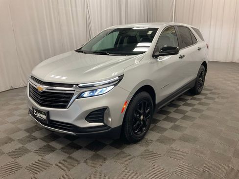 Used 2022 Chevrolet Equinox LT image 10