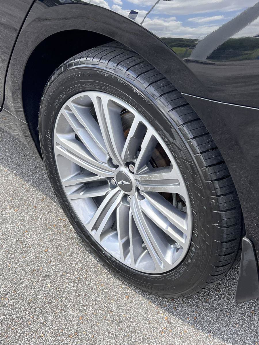 Used 2018 Genesis G80 3.8 RWD image 34