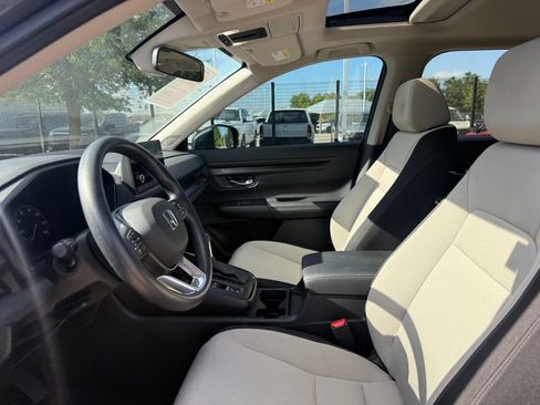 Used 2023 Honda CR-V EX image 10