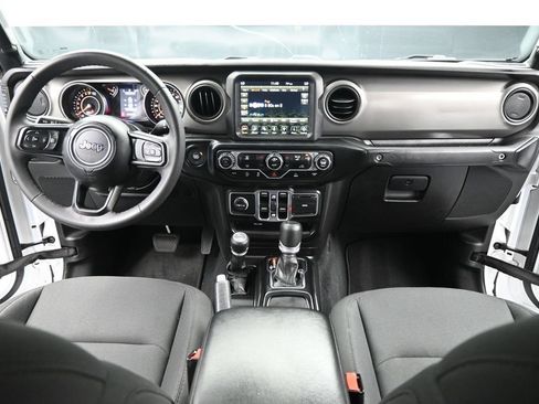 Used 2023 Jeep Gladiator Sport AWD/4WD image 14