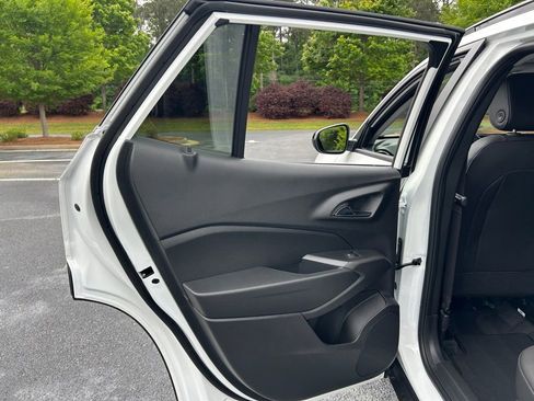 New 2026 Chevrolet Trax LT w/ Driver Confidence Package FWD image 50