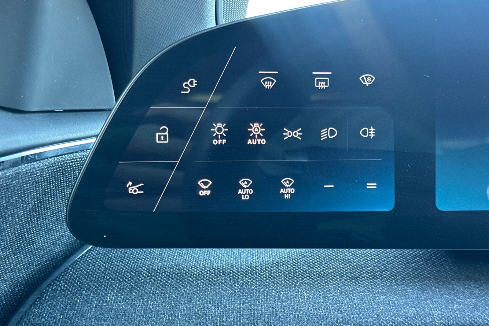 Used 2026 Lucid Air Pure RWD image 38
