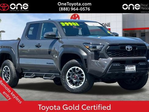 Used 2024 Toyota Tacoma TRD Off-Road w/ TRD Off Road Upgrade Package AWD/4WD image 1