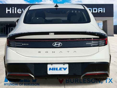 New 2026 Hyundai Sonata SEL FWD image 5
