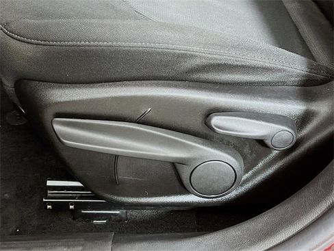 Used 2017 Jeep Renegade Latitude image 11