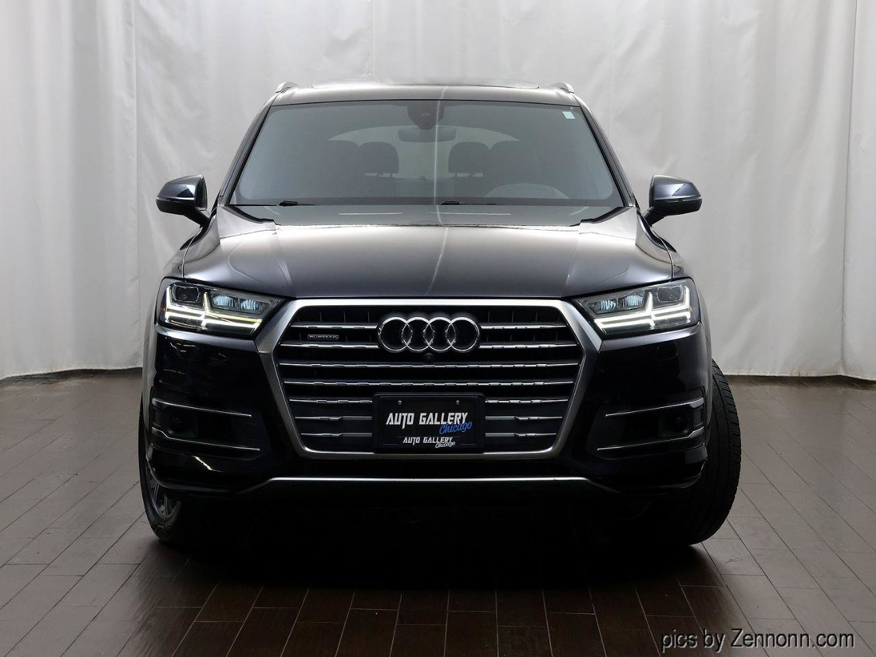 Used 2017 Audi Q7 3.0T Prestige AWD/4WD image 5