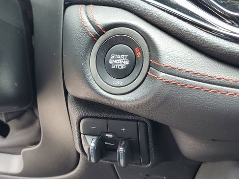 Used 2023 Dodge Durango GT AWD/4WD image 17