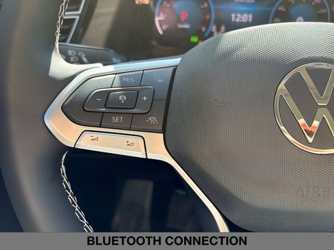 New 2026 Volkswagen Atlas SE image 21