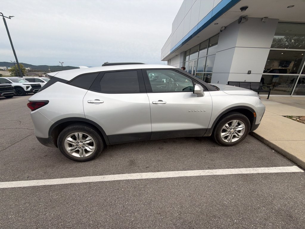 Used 2021 Chevrolet Blazer LT AWD/4WD image 1