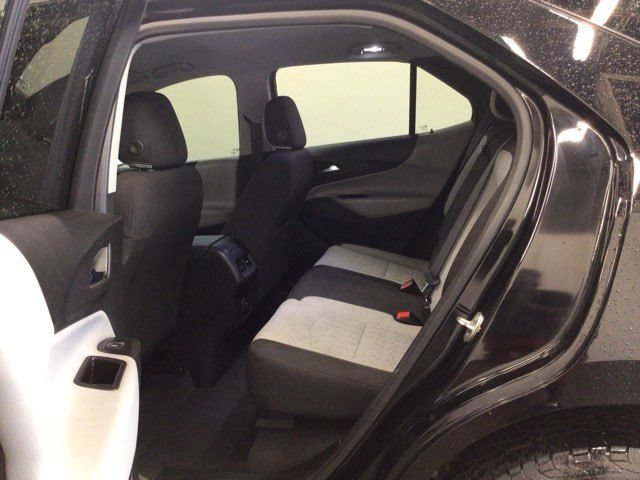 Used 2022 Chevrolet Equinox LS AWD/4WD image 14