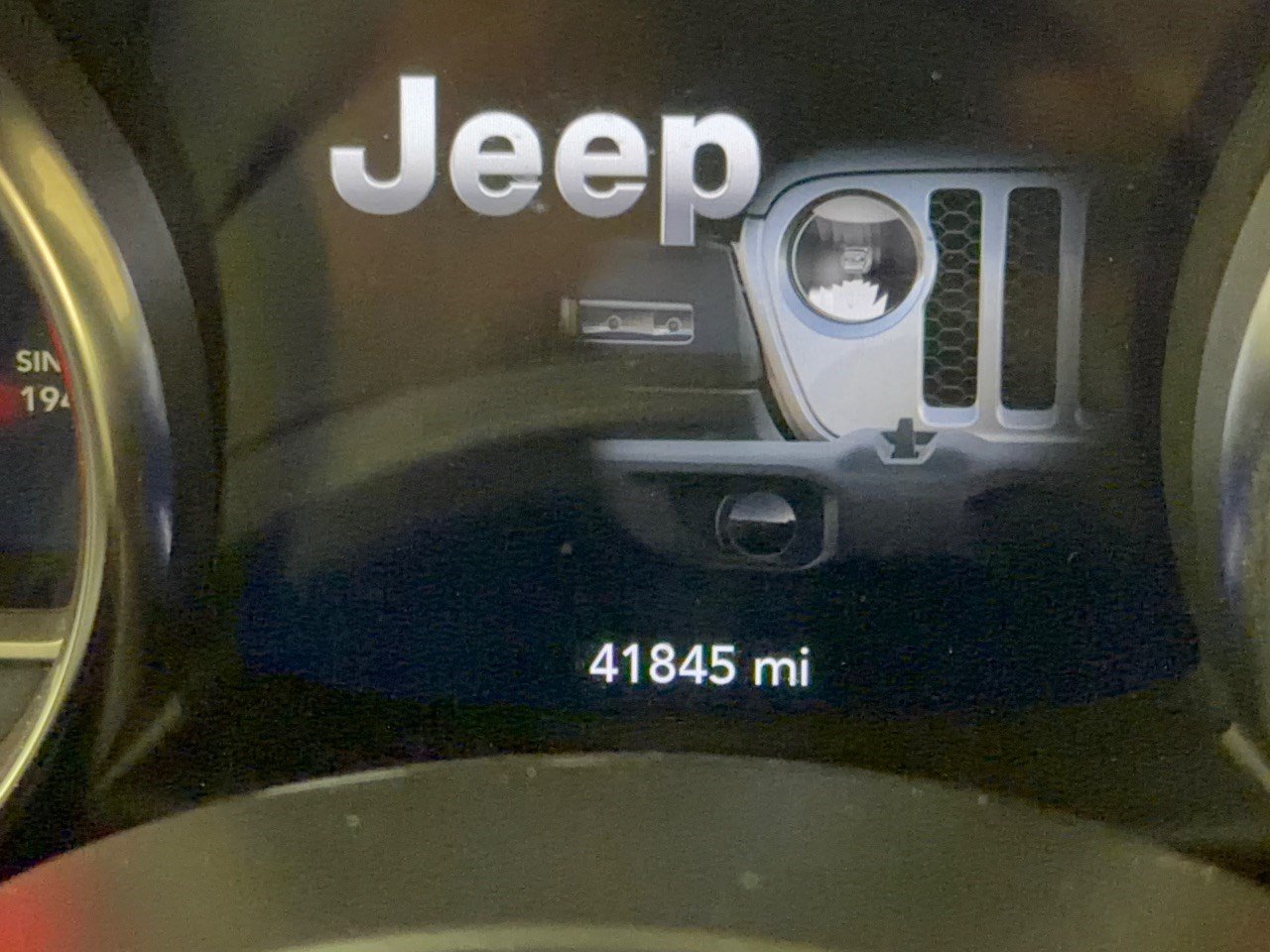 Used 2023 Jeep Gladiator Overland AWD/4WD image 26