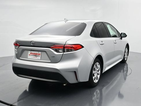 Used 2024 Toyota Corolla LE FWD image 6