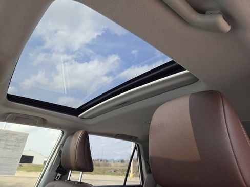 Used 2022 Toyota 4Runner Limited image 6