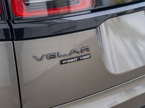 Used 2018 Land Rover Range Rover Velar image 7