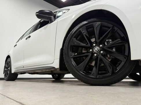 Used 2021 Toyota Corolla SE image 3